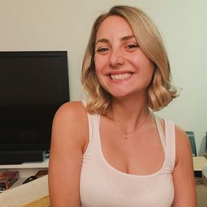 Meet your Posher, Alexandra